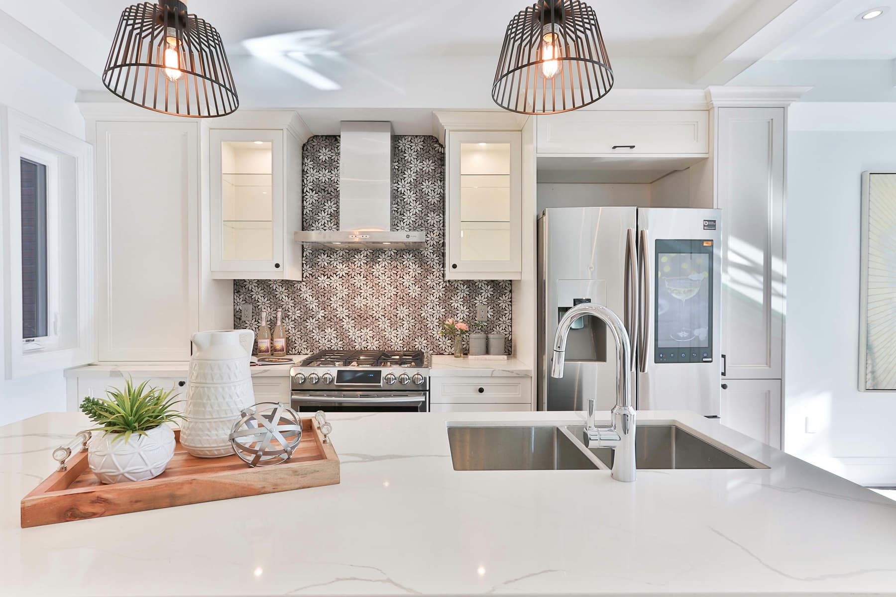 Refreshing kitchen design in Wisconsin